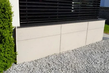 Płyta elewacyjna w architekturze współczesnej – jak łączy design, funkcjonalność i trwałość?